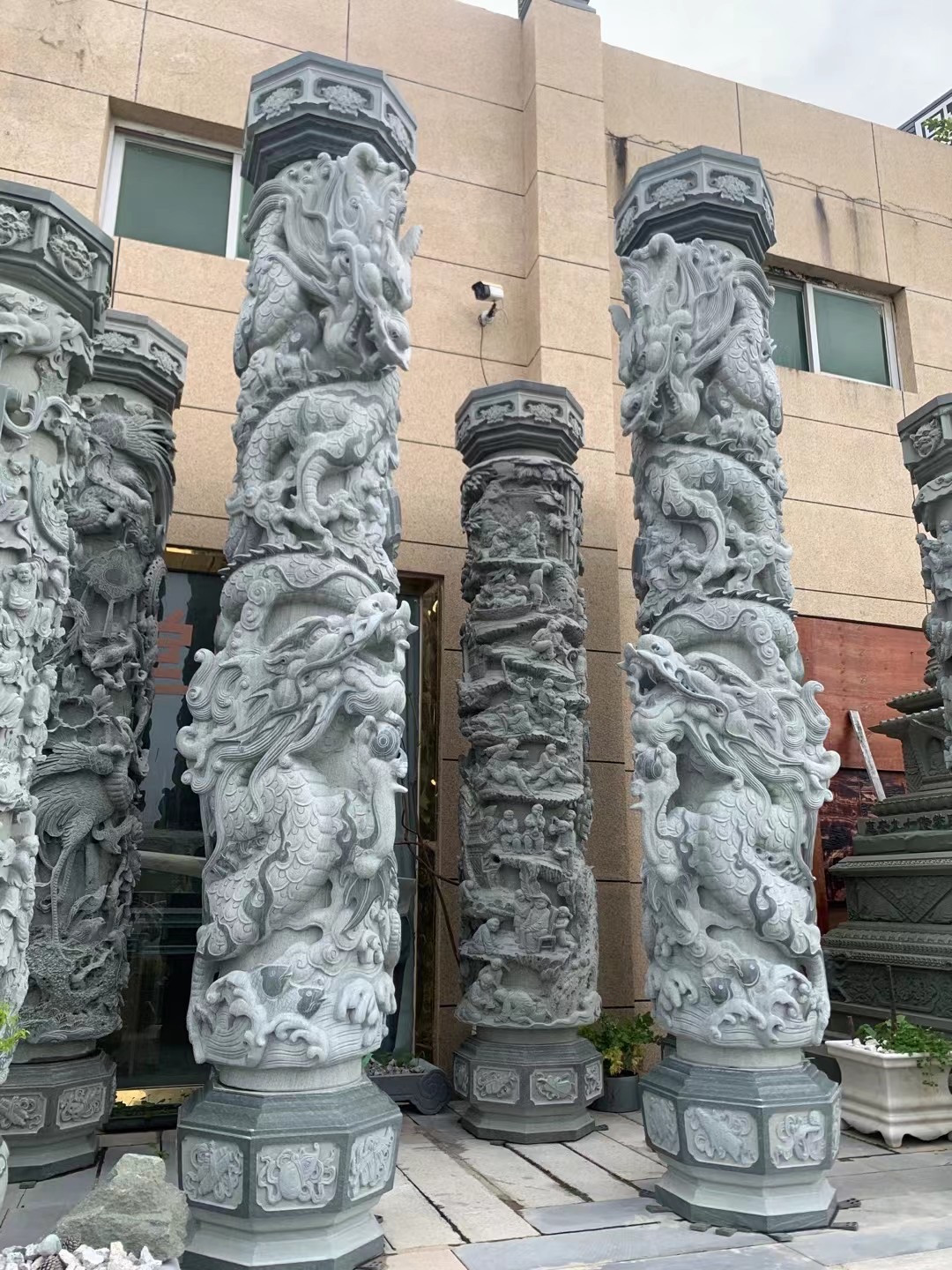 Imperial Bluestone Dragon Columns - Image 4