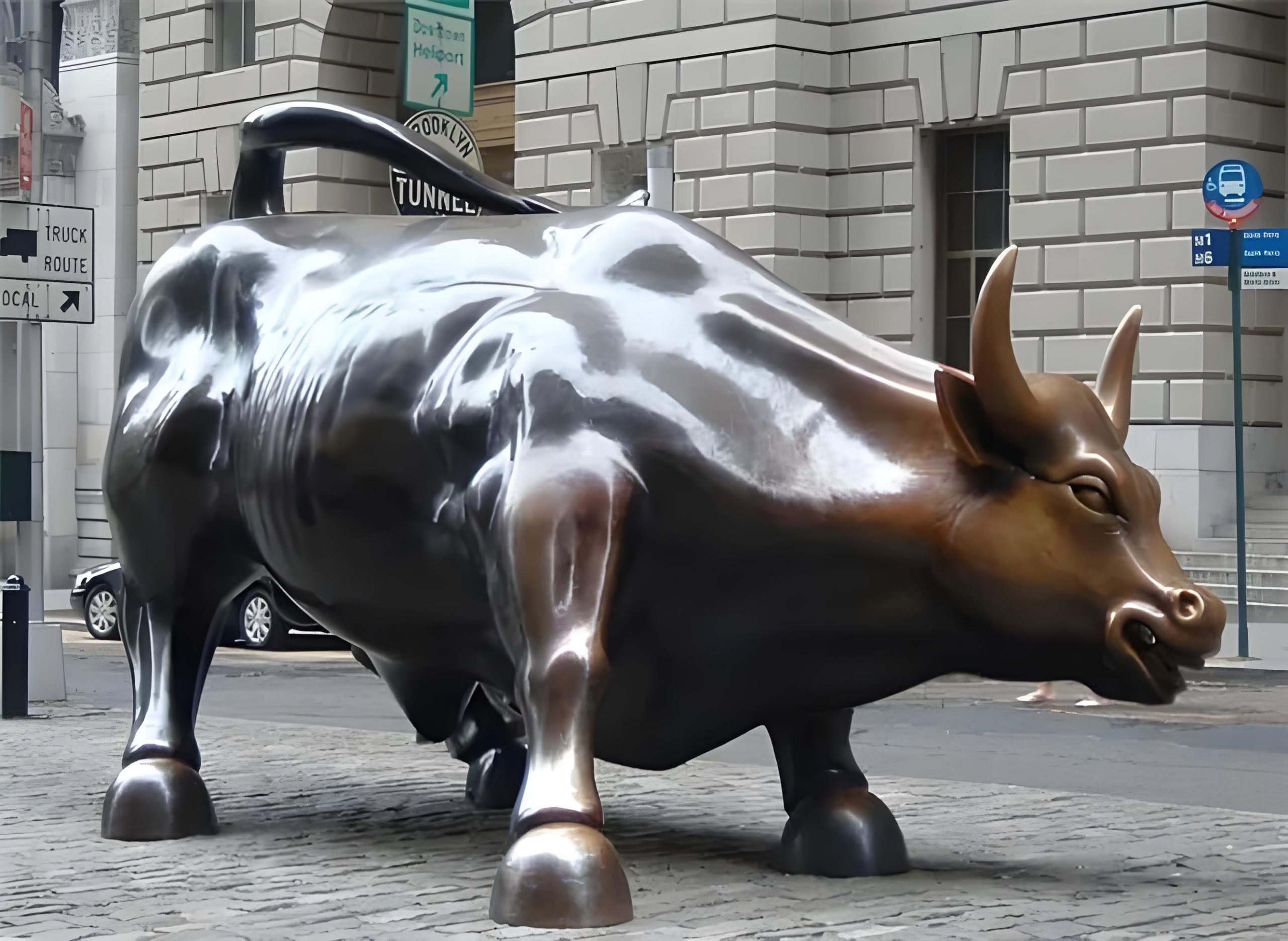 Bronze animal casting