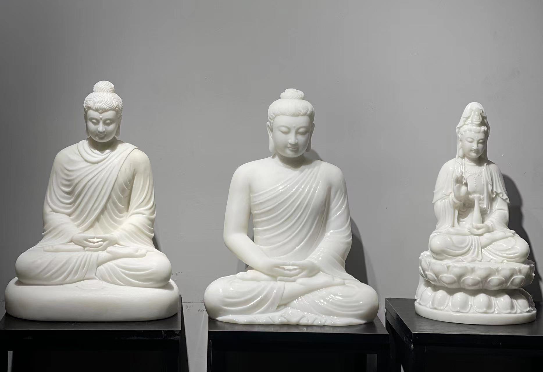 Buddha statue stone carving - Image 3