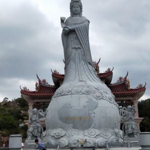 chinese-style figure sculpture