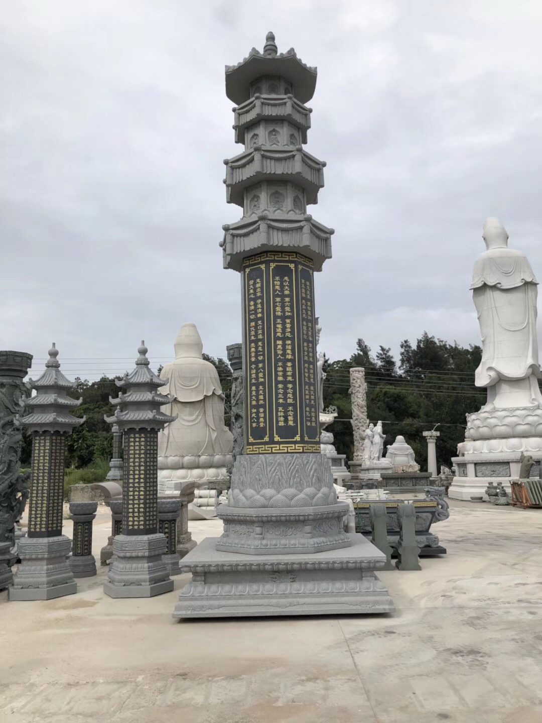 bluestone-dragon-columns-5