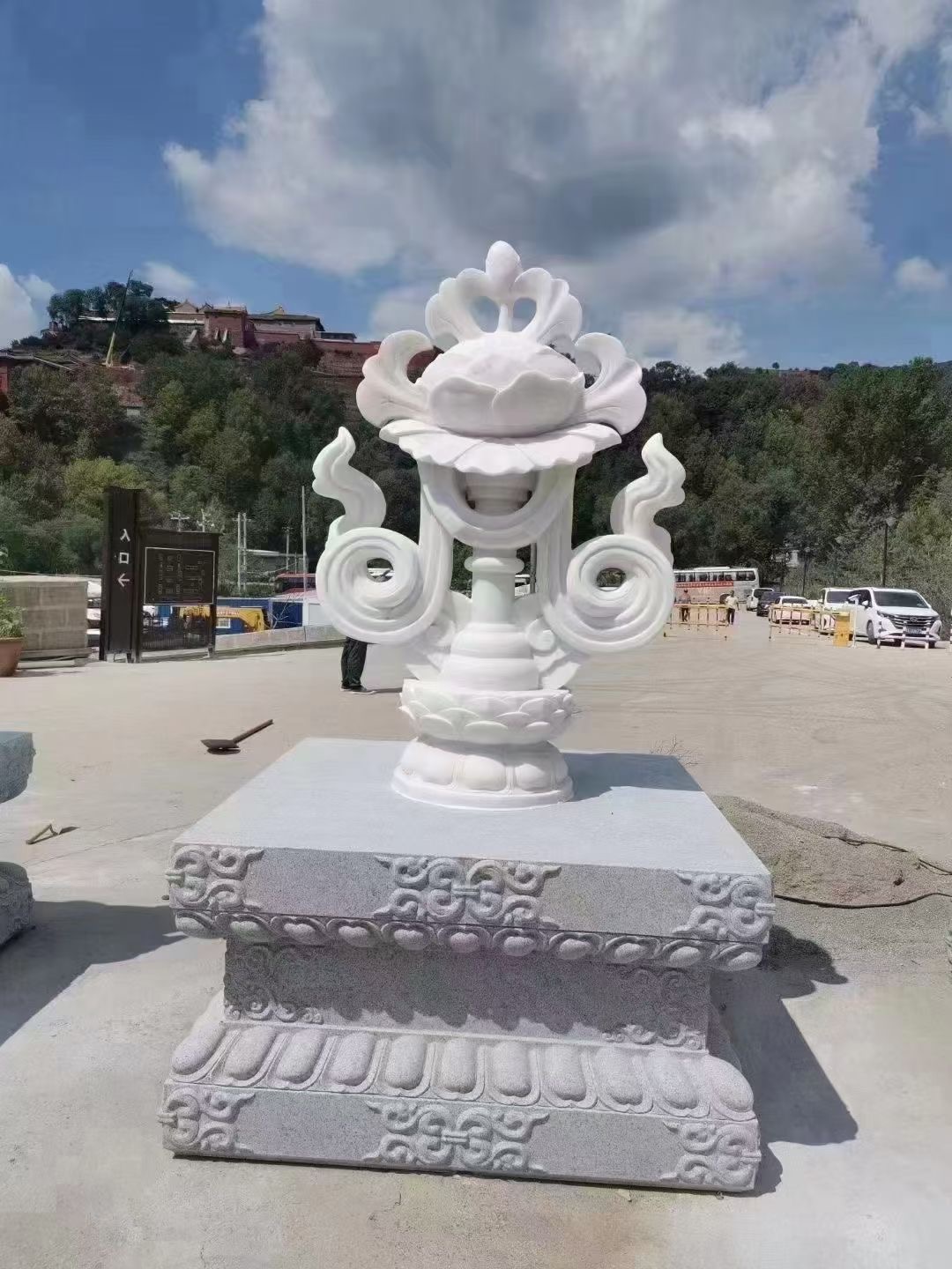 Chinese marble sculpture