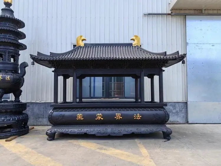 iron cast sculpture – Image 5